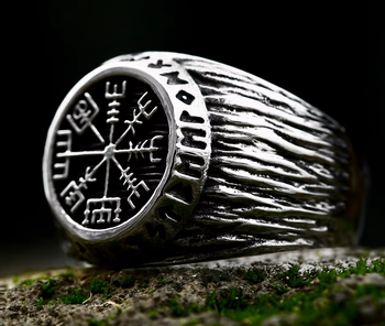 pierścień VEGVISIR